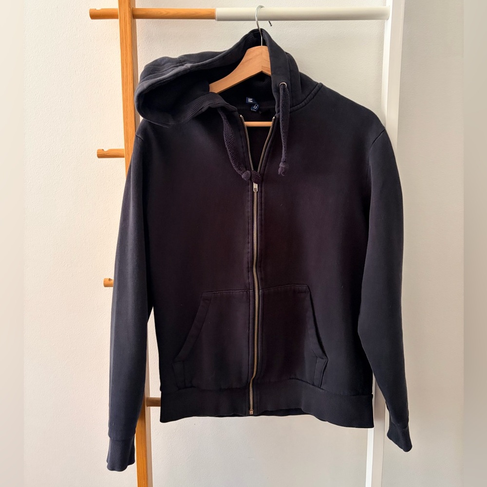 Men’s H&M Black Zip-Up Hoodie‎